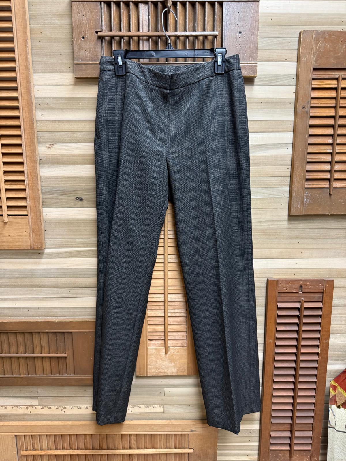Evan-Picone Gray Plaid Pants Suit Lined in Size 6
