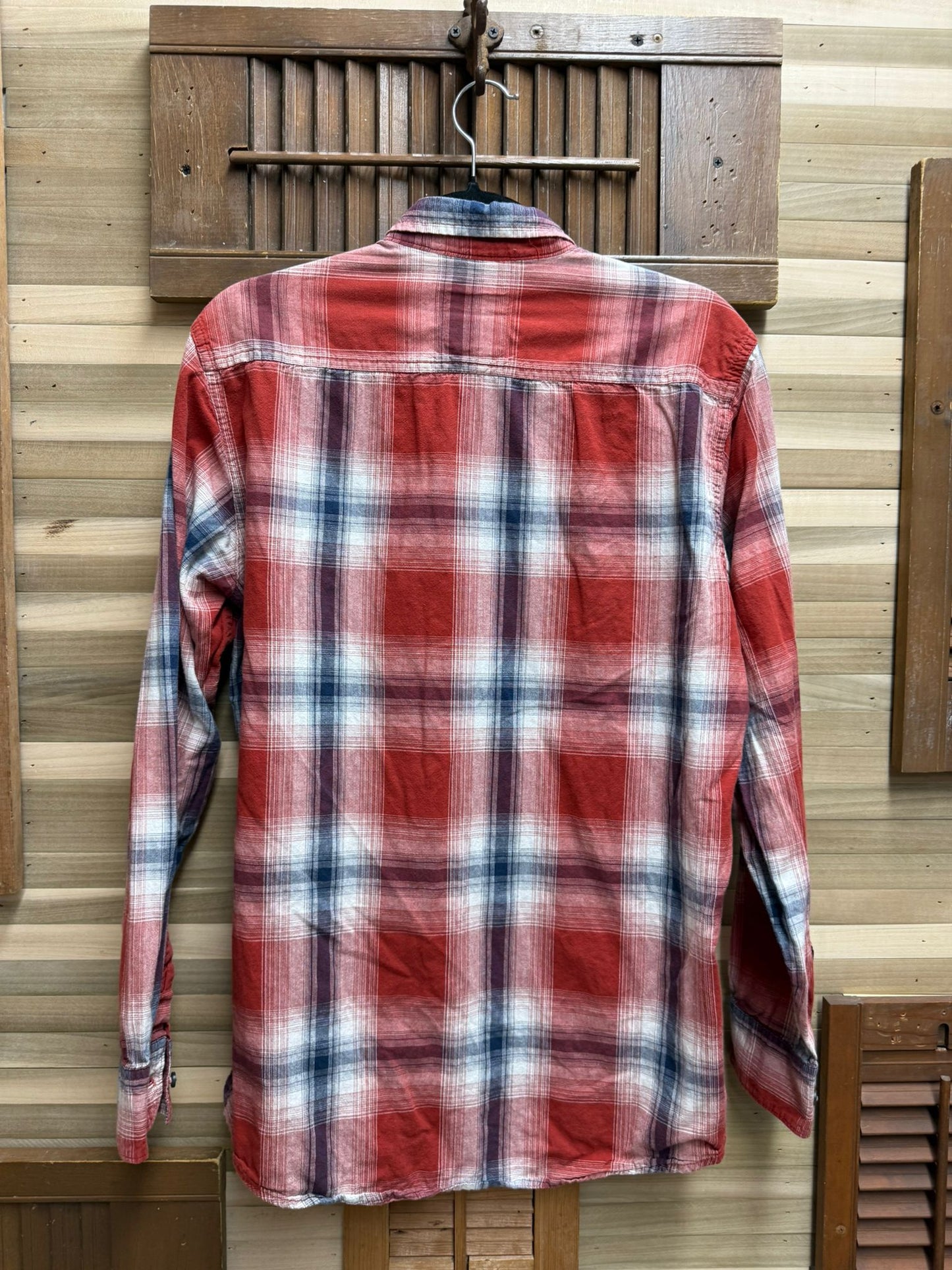 1990's "Wrangler Jeans Co" Western Shadow Plaid in Red White & Blue Size Medium Single Stitch