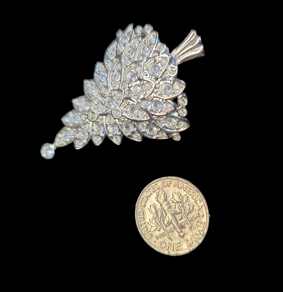 Swarovski Signed Year 2000  Christmas Silver Tree Pin