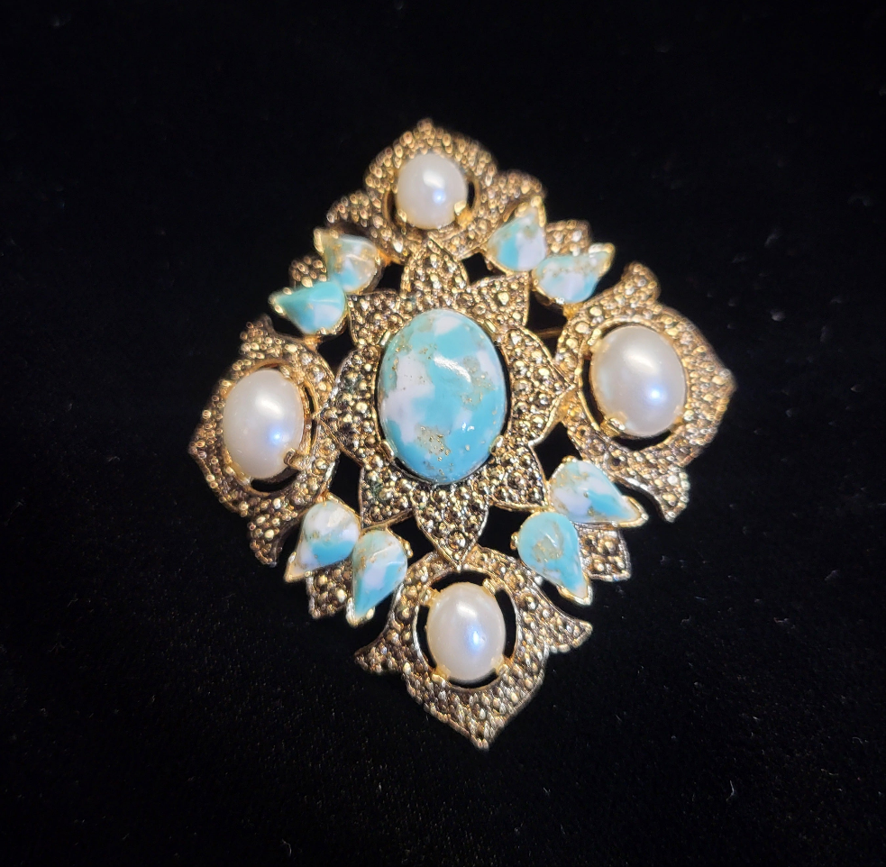 Stamped "Sarah Coventry" Gold Tone Faux Pearl & Faux Turquois Brooch or Pendant