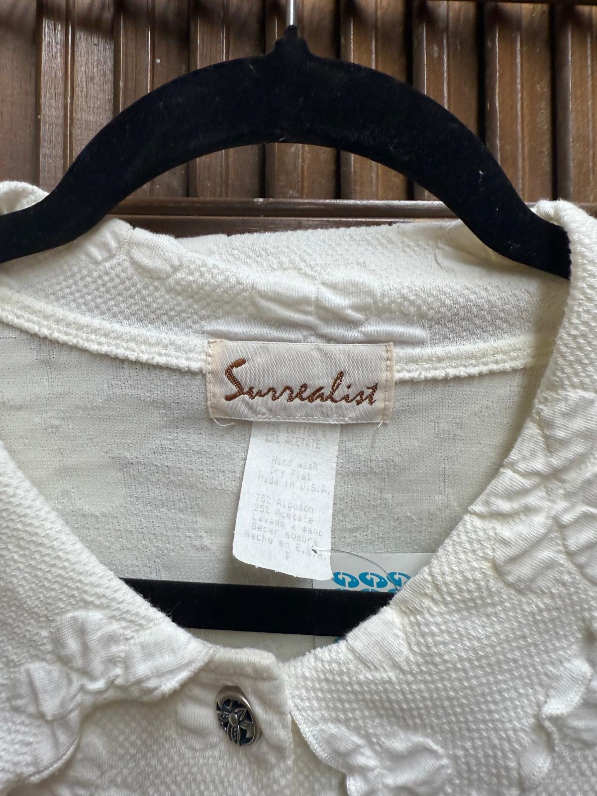 90's "Surrealist USA" Cream 5 Button Rose Embroidered Floral Pattern Short Sleeve BOHO Top
