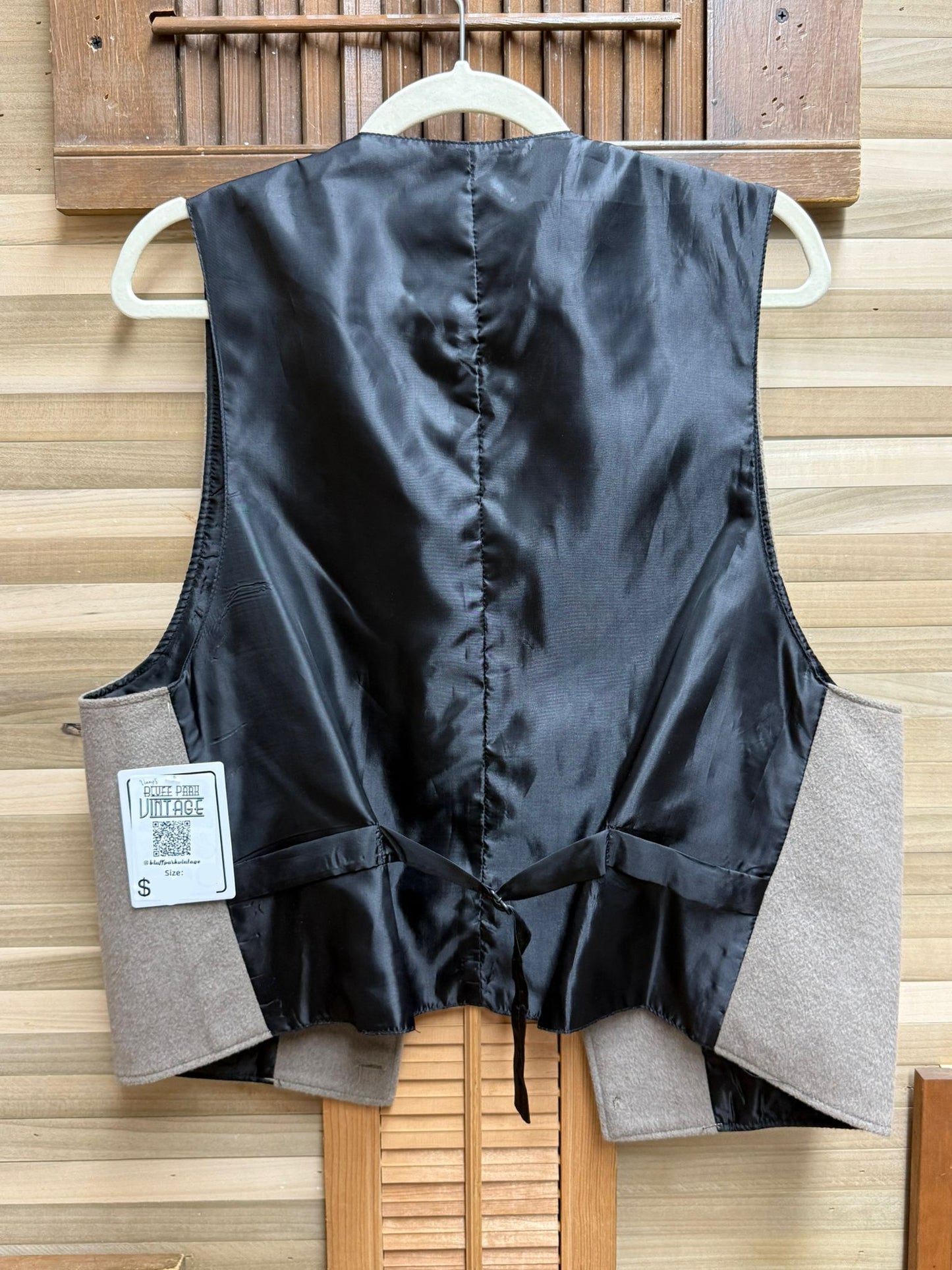 "WAH-Maker" Frontier Clothing 4 Pocketed Wool Vest Made in USA