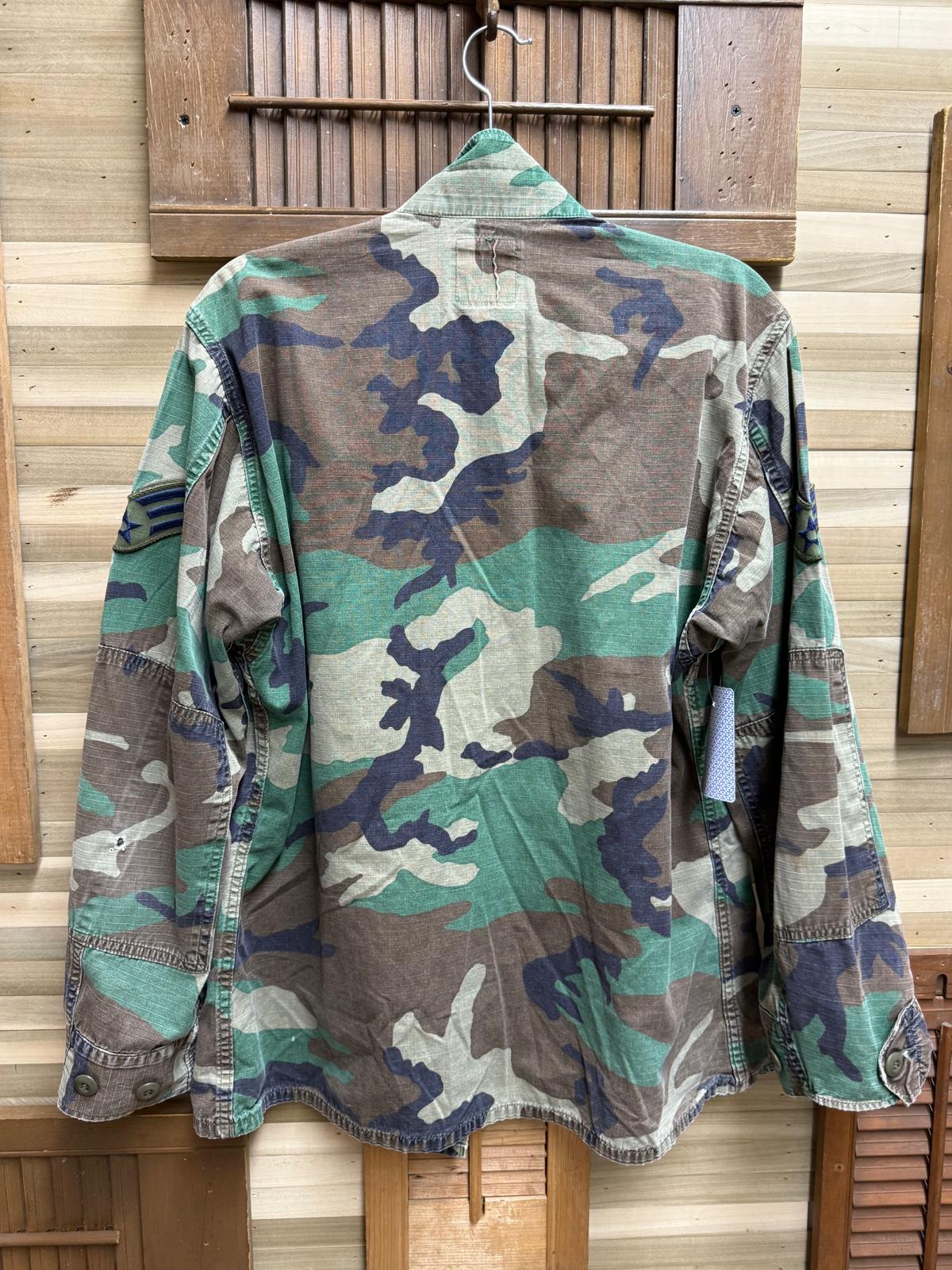 Faded Genuine United States Air Force Dress Uniform (BDU) Woodland Camo Top with Patches