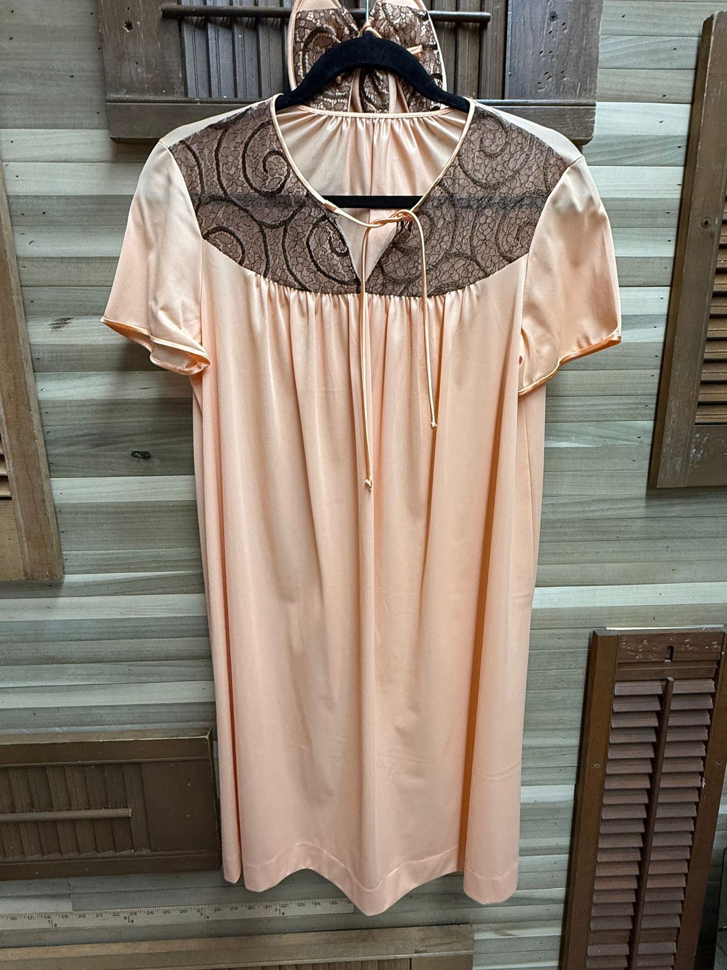 1970's Vanity Fair Peach with Brown Lace Nightgown, Cover, and  Matching slippers Size Small