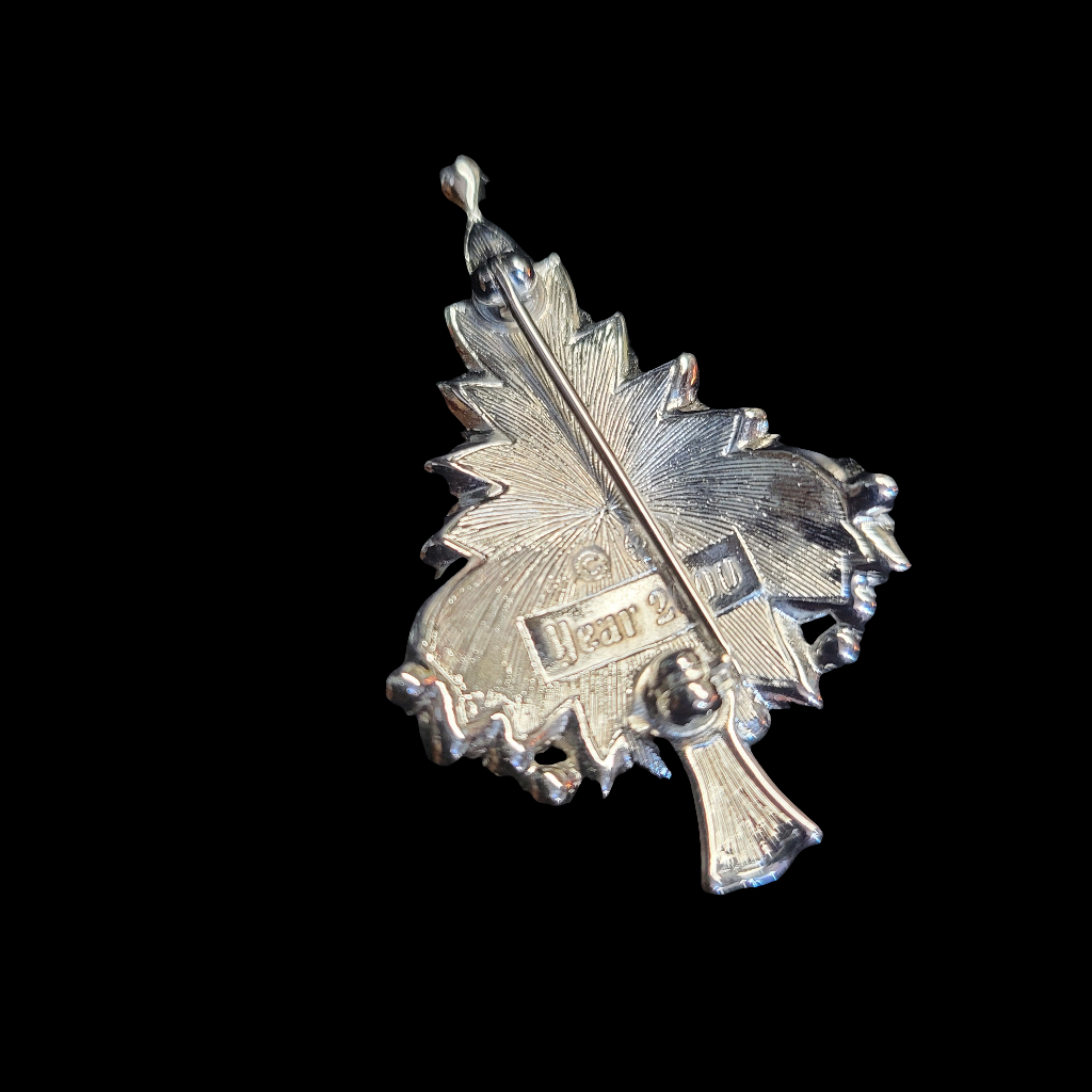 Swarovski Signed Year 2000  Christmas Silver Tree Pin